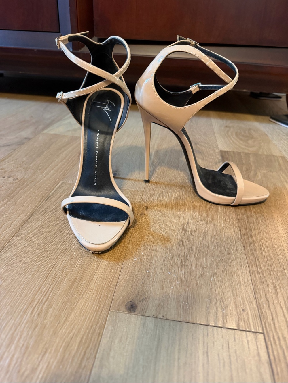 Gianvito Rossi Nude Patent Leather Strappy Stiletto Sandals